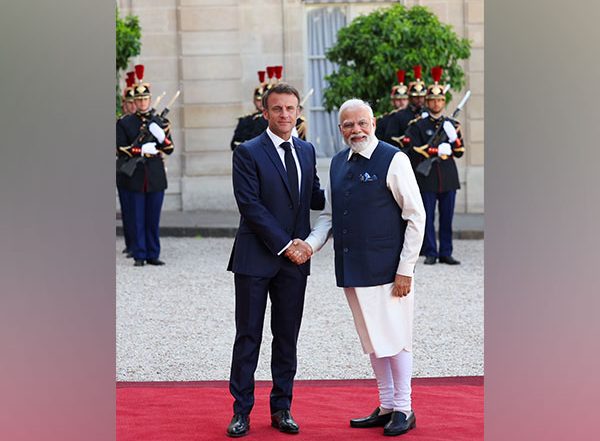 World News | India, France Seek to Build Balanced and Stable Order in Indo-Pacific