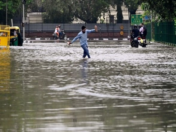 MCD Releases List of Schools That Will Remain Close Tomorrow Due to Waterlogging