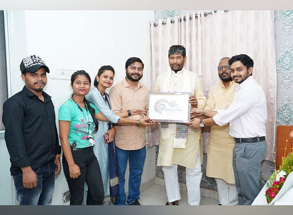Business News | Beat of Life Entertainment Team Meets Pashupati Paras, the Union Minister of the Indian Government