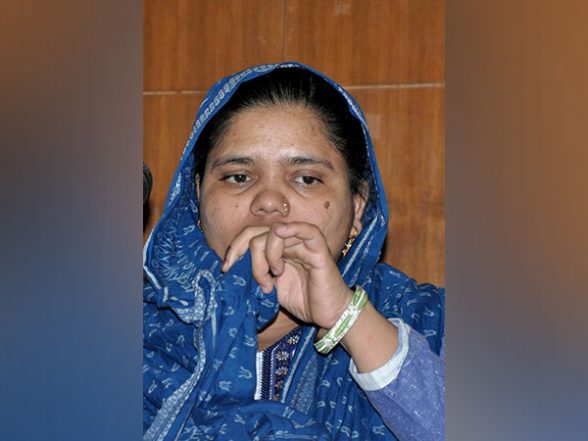 India News | Bilkis Bano Case: SC Posts to Start Hearing of Pleas Against Remission to 11 Convicts from August 7 - Vimarsana News
