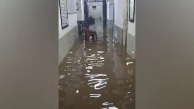 India News | Police Station Flooded After Heavy Rains in Maharashtra's Raigad