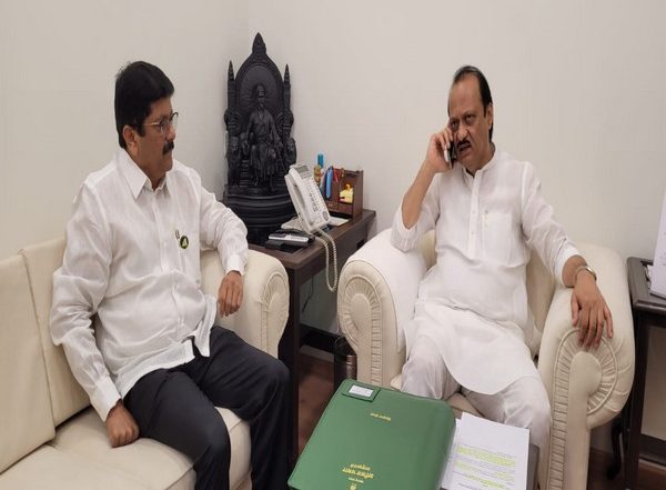 India News | Heavy Rains in Maharashtra, Dy CM Ajit Pawar Directs District Collectors to Take Precautionary Measures