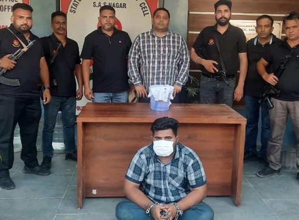 India News | Punjab Police Arrests Member of Lawrence Bishnoi Gang in Ludhiana, One Pistol Recovered