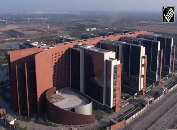 India News | Surat Diamond Bourse Overtakes Pentagon as World's Largest Office Building