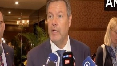 World News | Can’t Decouple with China; De-risking, Diversification Important: German Minister in India