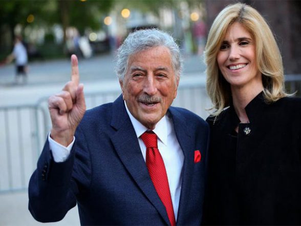 Entertainment News | Tony Bennett's Wife Susan Benedetto Pays Emotional Tribute After Singer's Death - Vimarsana News