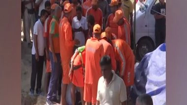 India News | Bihar: Rescue Operation Underway After 3-year-old Child Falls into 40-feet Borewell