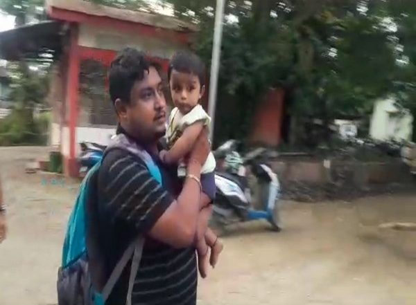 Assam Triple Murder: Man Murders Wife and In-laws, Then Surrenders Before Police in Golaghat Town