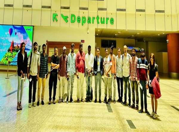 World News | 15 Indian Nationals Duped by Fake Job Offers from Crime Syndicates in Myanmar Repatriated