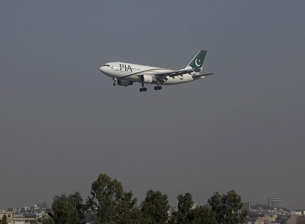 World News | Pakistan: Federal Board of Revenue Freezes Country's Main Airline Accounts 