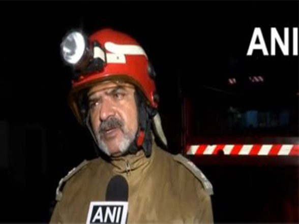 India News | Fire Breaks out in Factory Warehouse in Mayapuri - Vimarsana News