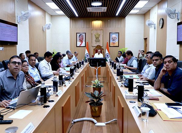 India News | Delhi LG Reviews Progress of Civic Infrastructure Works Ahead of G-20 Summit