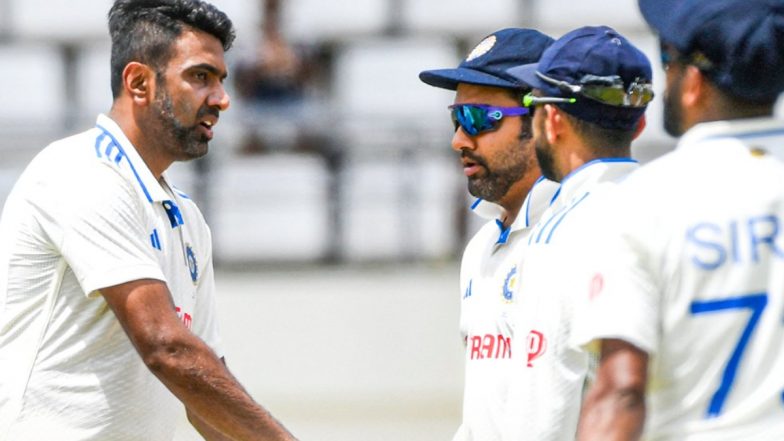 ‘One of the Greatest Ever’ Netizens Laud Ravi Ashwin As He Completes 700 Wickets in International Cricket During IND vs WI 1st Test 2023