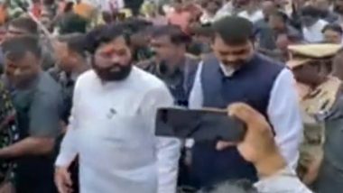 Samruddhi Mahamarg Expressway Accident: Eknath Shinde, Devendra Fadnavs Visit Accident Spot After 25 People Charred to Death in Fatal Bus Mishap in Maharashtra's Buldhana (See Photos and Video)