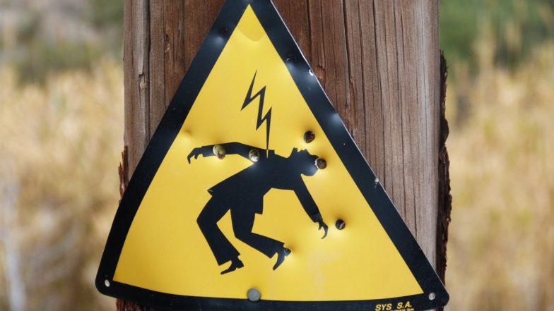 Thane: Woman Electrocuted After Falling Near Live Wire Amid Heavy Rain and Waterlogging