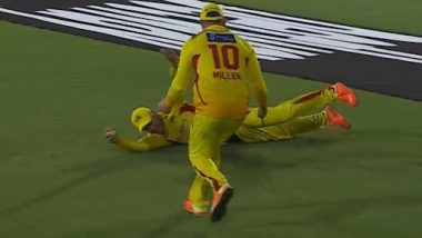 Faf Du Plessis Grabs a Stunner During MLC 2023 Match Between TSK and MINY (Watch Video)