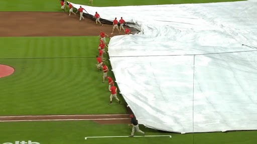 Ground Staff 'Disappears' Under Tarp During Rain Break in Cincinnati Reds vs San Francisco Giants MLB 2023, Video Goes Viral