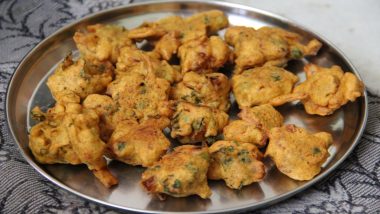 Easy Indian Snacks for Monsoon 2023: From Pakora to Masala Puffed Rice, Instant Evening Tea Time Snack Recipes To Enjoy With Your Family