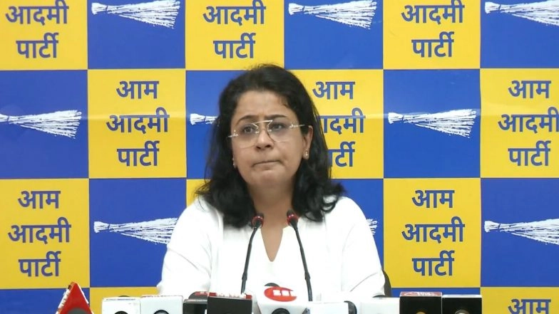 Priyanka Kakkar of AAP Booked for Calling Shehzad Poonawala 'Mujahideen' in TV Debate (Video)