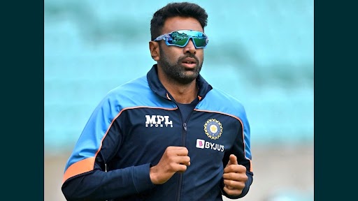 Dinesh Karthik Reveals His Pick to Lead Indian Cricket Team in Asian ...