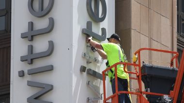 Elon Musk Tries To Remove Twitter Sign Letters From X Headquarters in San Francisco, Police Halts Work (Watch Video)