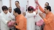 'Phool Barsana Band Karo': Jyotiraditya Scindia Tries to Stop BJP Worker Adamant on Showering Flowers on Him, Video Goes Viral