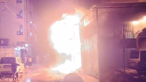 Telangana Fire Video: Massive Blaze Erupts at Closed Automobile Shop in Rangareddy Area in Shamshabad