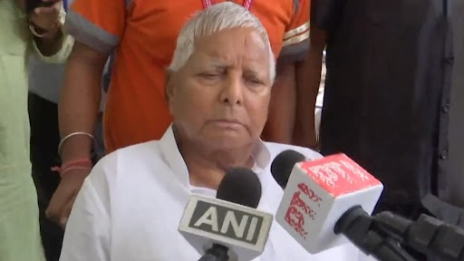 'Staying at PM House Without Wife Is Wrong', Says Lalu Prasad Yadav; Claims Opposition Alliance Will Win 300 Seats in 2024 Lok Sabha Elections (Watch Video)