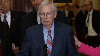 Mitch McConnell Freezes at Press Conference Video: Republican Leader Stops Mid-Sentence While Addressing Media, Stares at Cameras for 20 Seconds Before Being Escorted Away