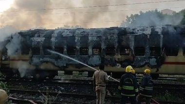 Lucknow-Rameswaram Express Train Fire in Tamil Nadu: Massive Blaze Erupts at Coach of Passenger Train at Madurai Railway Station; Nine Killed, 20 Injured