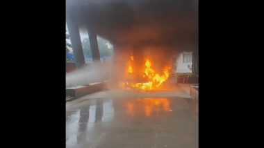 BMW on Fire In Mumbai Video: Luxury Car Engulfs in Blaze in Thane's Ghodbunder Road