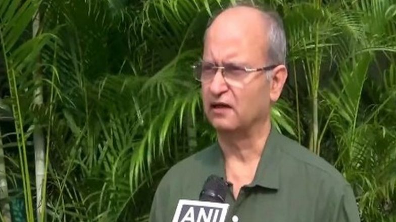 Rolls-Royce Phantom-Tanker Collison on Delhi-Mumbai Expressway in Haryana: Kuber Group Owner Vikas Malu’s Advocate Says, Truck Driver at Fault for Accident for Illegal U-Turn