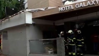 Mumbai Hotel Fire: Three Dead, Two Injured in Blaze at Galaxy Hotel in Santacruz (Watch Video)