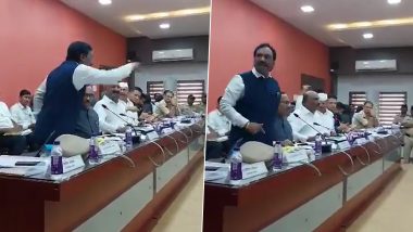 Ambadas Danve and Sandipan Bhumre Spat Video: UBT Leader and State Minister Clash Over Allocation of Funds During Meeting in Aurangabad, Viral Clip Surfaces