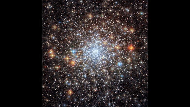 NASA Shares Mesmerising Visual of Closely Packed Star Clusters NGC 6652 Clicked by Hubble Space Telescope (See Pic)