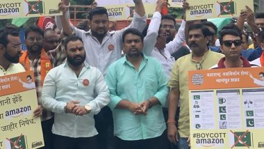 MNS Activists Ransack Amazon Office in Nagpur, Protest Against Sale of Pakistani Flags and Book (Watch Video)