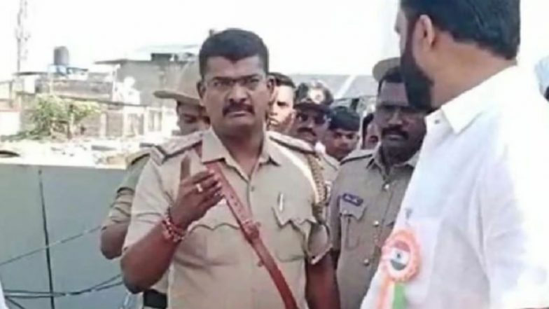 Independence Day 2023: Karnataka Police Thwart Attempt to Hoist Saffron Flag Alongside Tricolour in Belagavi