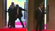 Chaos at BRICS Summit as South African Security Closes Door To Stop Xi Jinping's Officials, Video of Chinese President Looking in Confusion Goes Viral