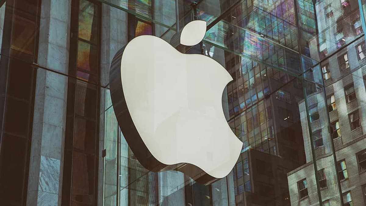 Apple Launches Machine Learning Framework ‘MLX’ and Model Libraries Designed To Run Its Silicon Chips