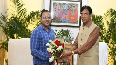 India News | Mansukh Madaviya Lauds CDSCO Officers Who Seized Spurious Drugs Worth Rs 2 Crore