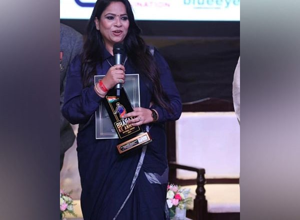 India News | J-K Female Journalist Komal Minhas Recognised at National Level