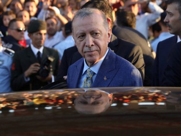 World News | Date Not Set Yet, but Hopefully, Vladimir Putin Will Visit in August: Turkish President Erdogan - Vimarsana News