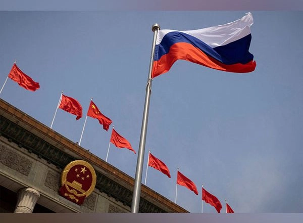 World News | China Calls on Russia to Investigate 'violation of Rights' of Its Citizens