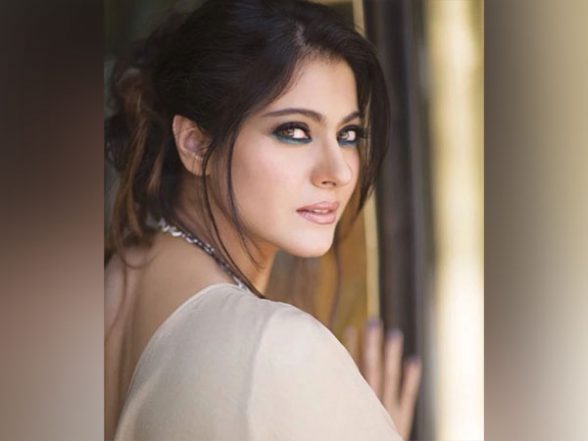 Entertainment News | Kareena Kapoor to Katrina Kaif, Celebs Extend Birthday Wishes to Kajol - Vimarsana News