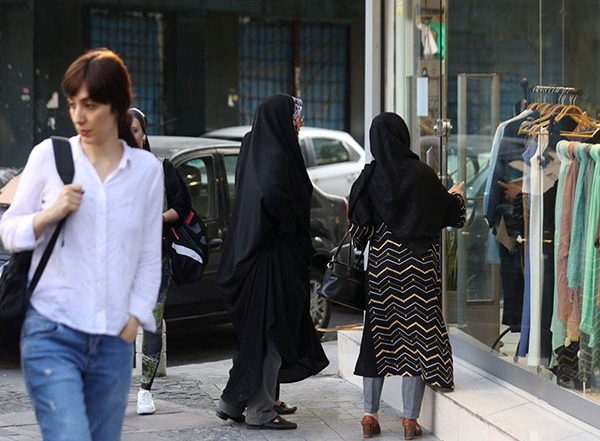 World News | Iran Forces Women Defying Hijab Laws into Psychiatric Treatment