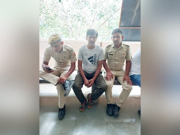 Business News | Gang Accused of Conning People as Fake Packers and Movers Nabbed in Pune - Vimarsana News