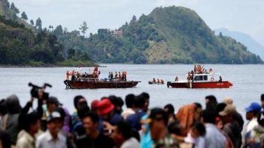 World News | 17 Killed, 33 Missing After Rohingya Boat Capsizes on Its Way from Myanmar to Malaysia