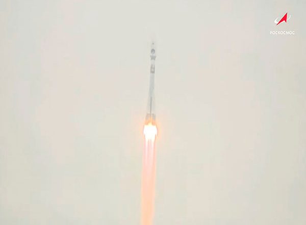 World News | ISRO Congratulates as Russia Launches Luna-25 Mission to Moon