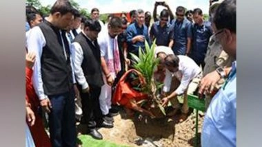 India News | Mega Oil Palm Plantation Drive Organized in 49 Districts of 11 States