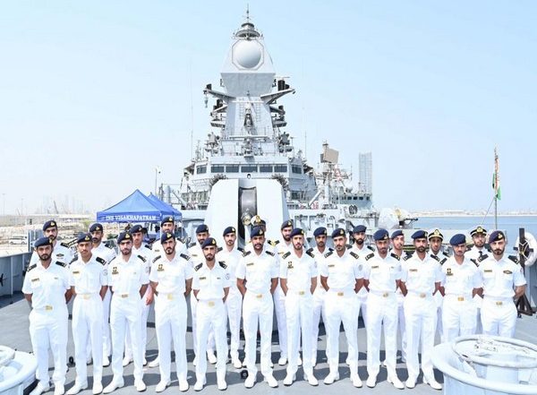 World News | Indian Navy Holds Bilateral Exercise with UAE